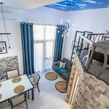 Exquisite Studio Apartment With An Original Design Valencia Exterior foto