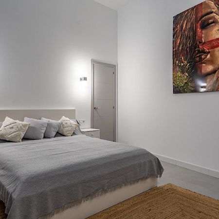 Exquisite Studio Apartment With An Original Design Valencia Exterior foto