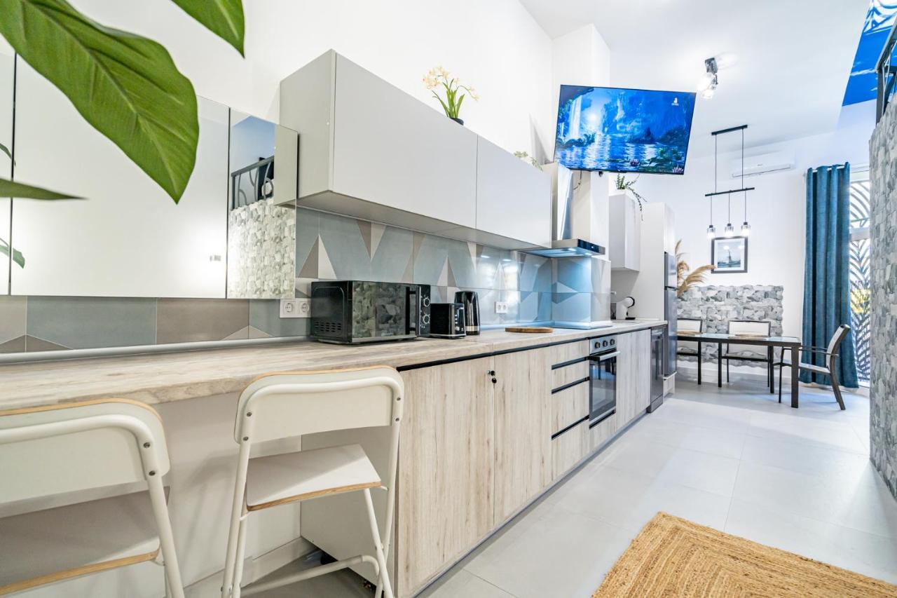 Exquisite Studio Apartment With An Original Design Valencia Exterior foto