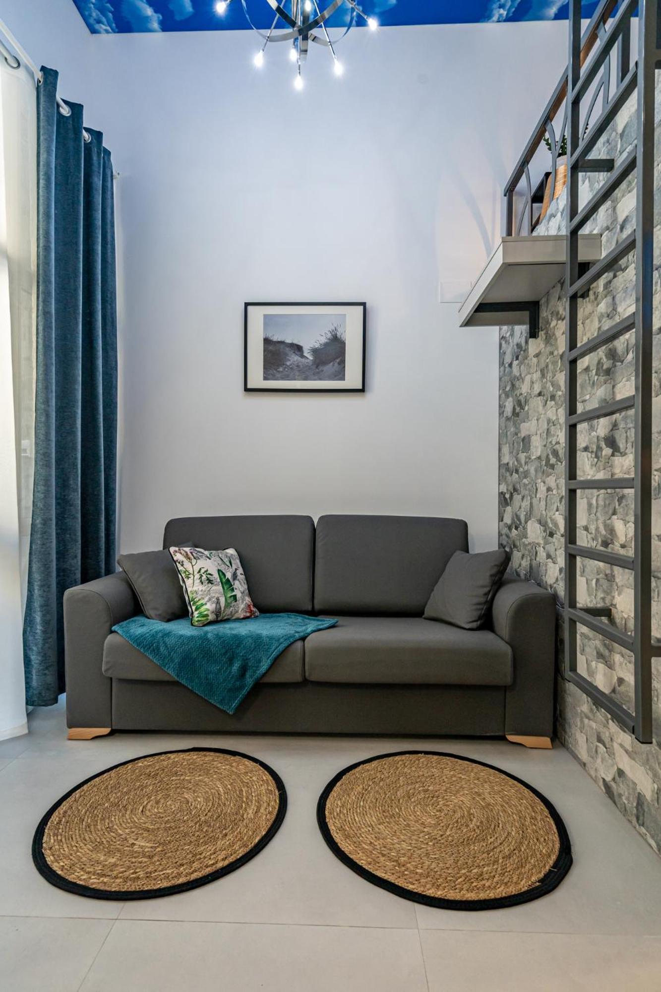 Exquisite Studio Apartment With An Original Design Valencia Exterior foto
